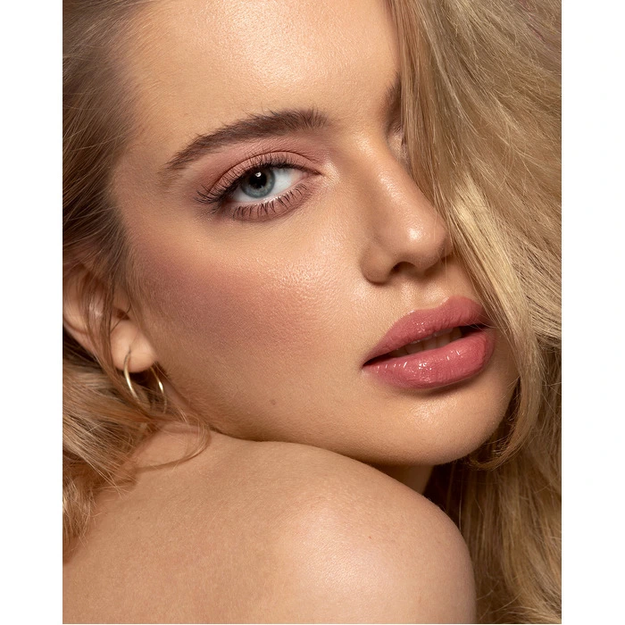 Makijaż kosmetykami Annabelle Minerals